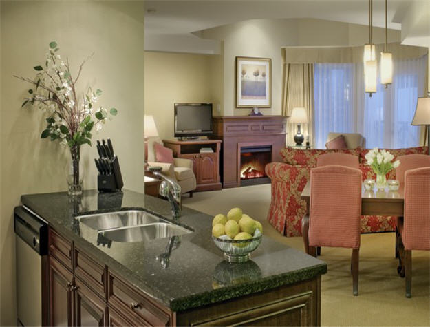 Living Room in Delta Residences at Sun Peaks Resort